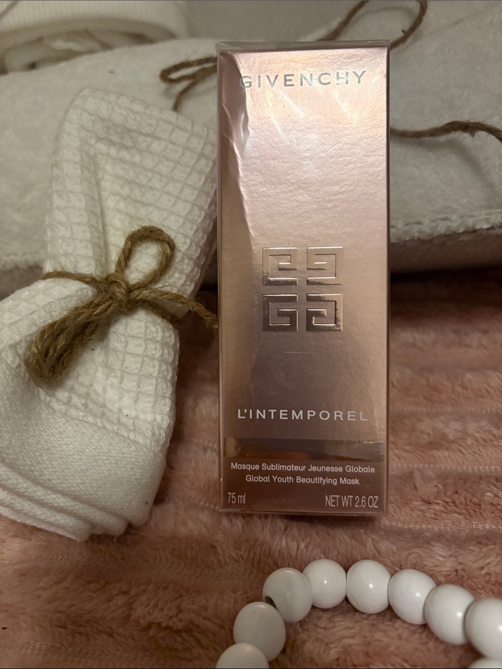 Givenchy L'Intemporel Beauty Mask